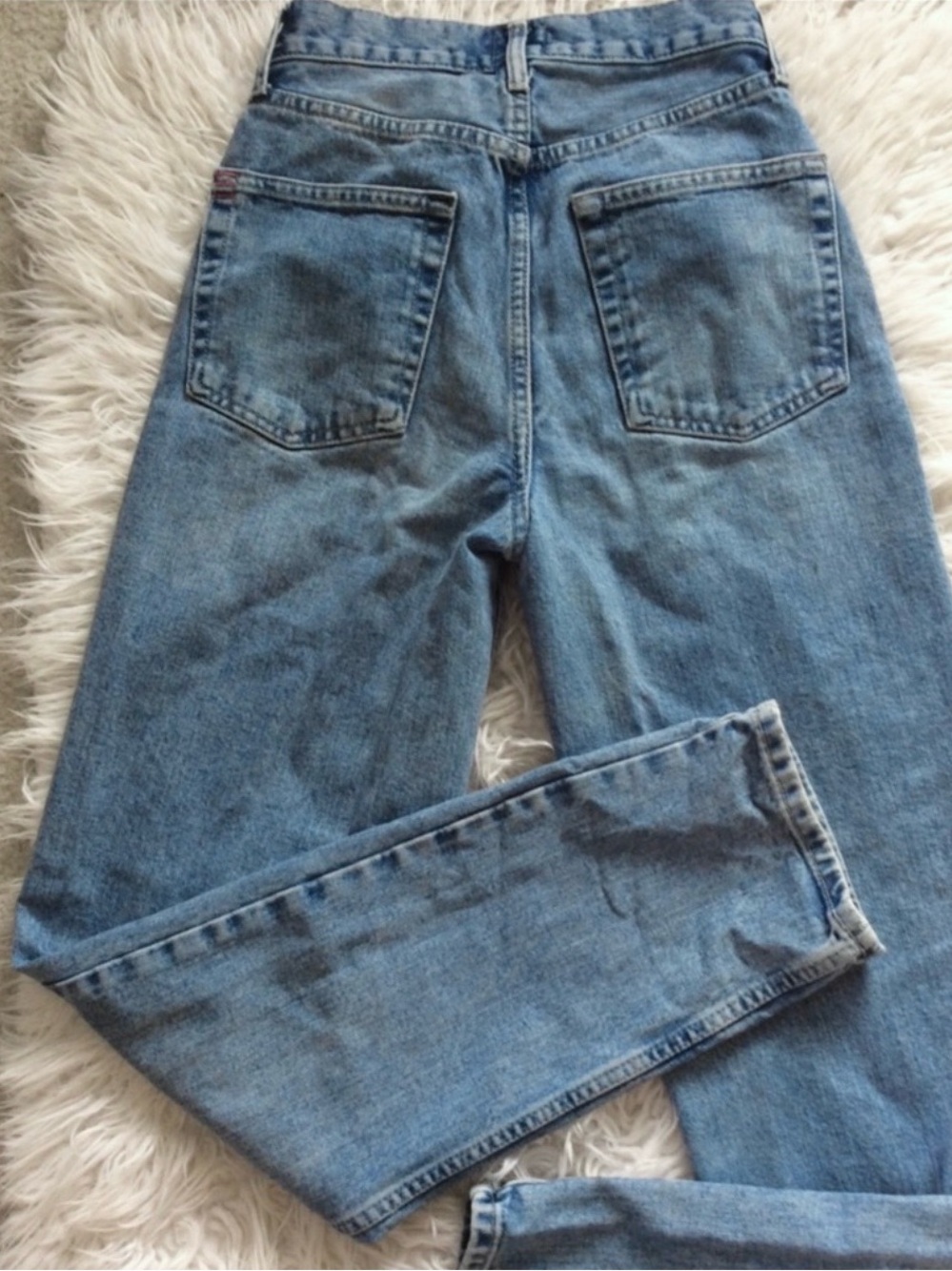 Urban Outfitters BDG High Rise Baggy Jeans - Picture 6 of 7